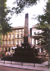 Żeliwny pomnik Marszałka Kutuzowa po renowacji - Bolesławiec